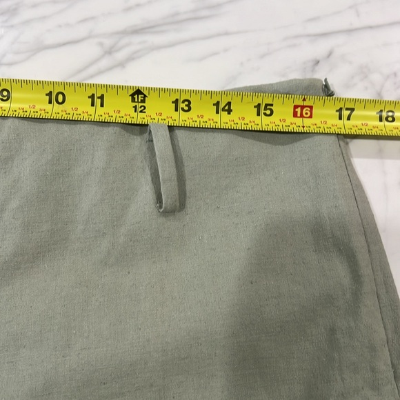 NWOT Magaschoni linen/cotton blend trousers with belt. - Picture 10 of 14